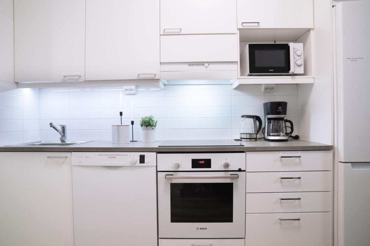 City Center 1R Studio With Perfect View, Parking 奥卢 外观 照片